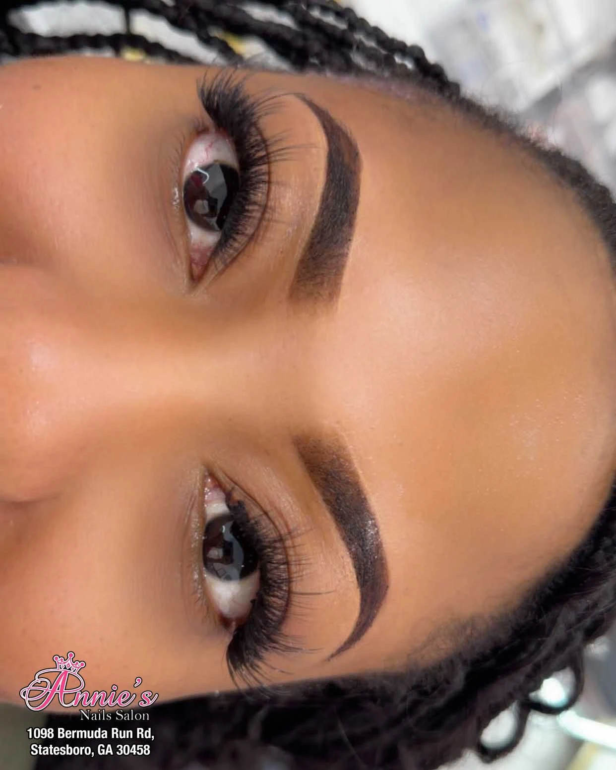 Eyelashes & Eyebrows